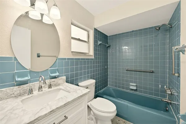 $425,000 | 1220 Vinewood Drive, Seffner, FL 33584