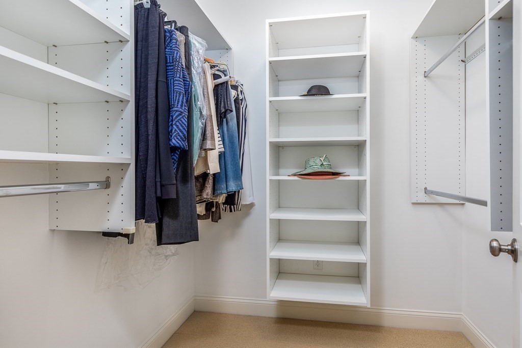 33 Intrepid Circle, Unit 208 Marblehead, MA 01945 - Photo 15 of 27