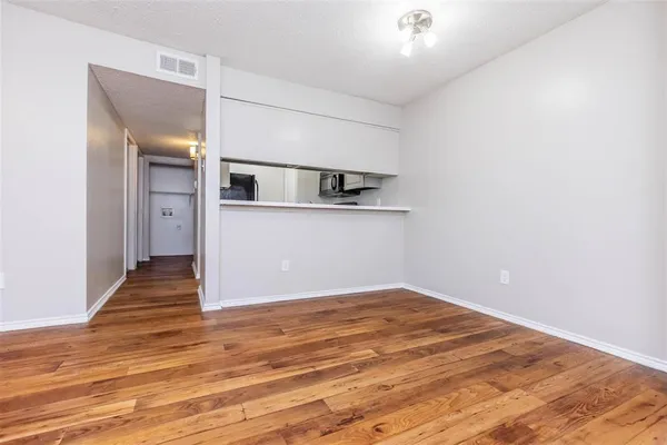 $1,549 | 1826 Esters Road, Unit 2078, Irving, TX 75061
