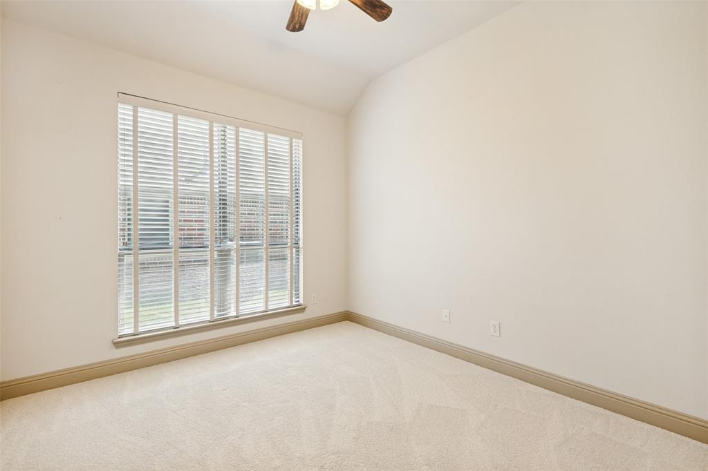 511 Mimosa Trail Forney, TX 75126 - Photo 19 of 30 2nd with new carpet and walk in closet