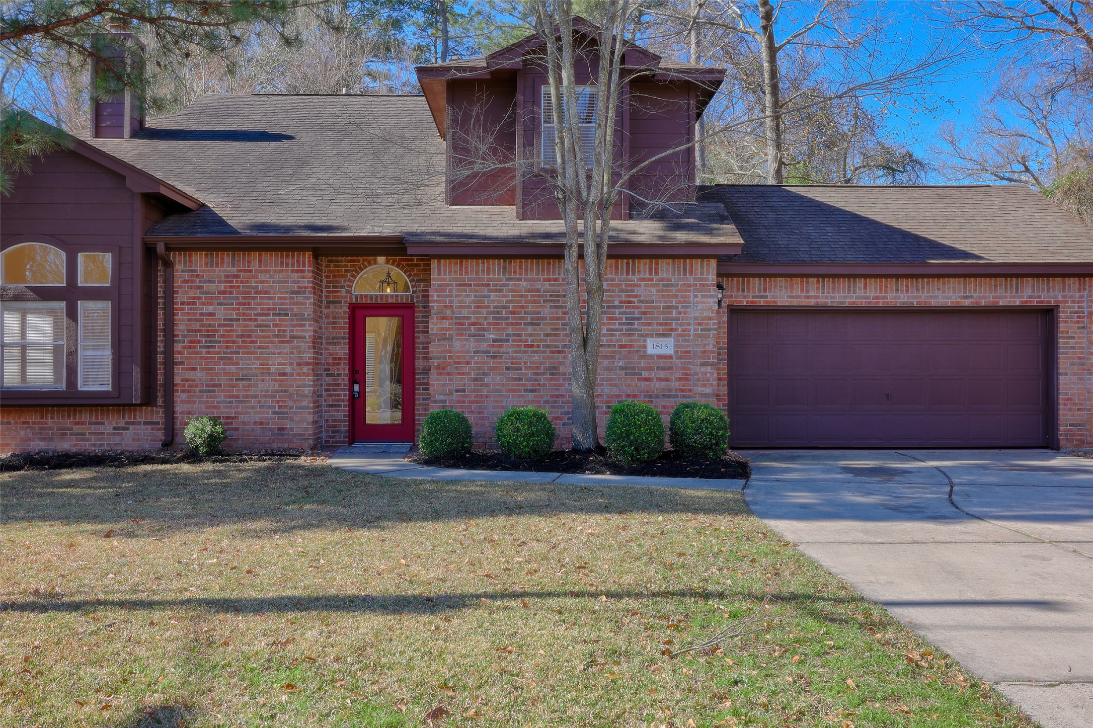 1815 Tickner Street Conroe, TX 77301 - Photo 3 of 36