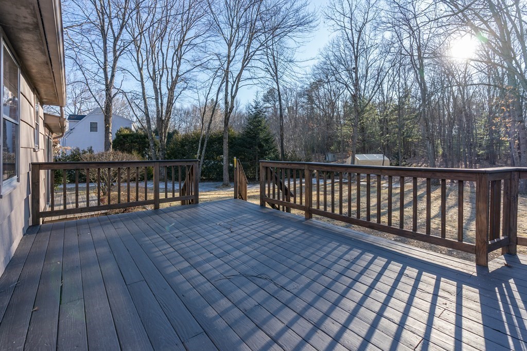 85 Ridge Road South Hadley, MA 01075 - Photo 8 of 30 Gallery Image 8