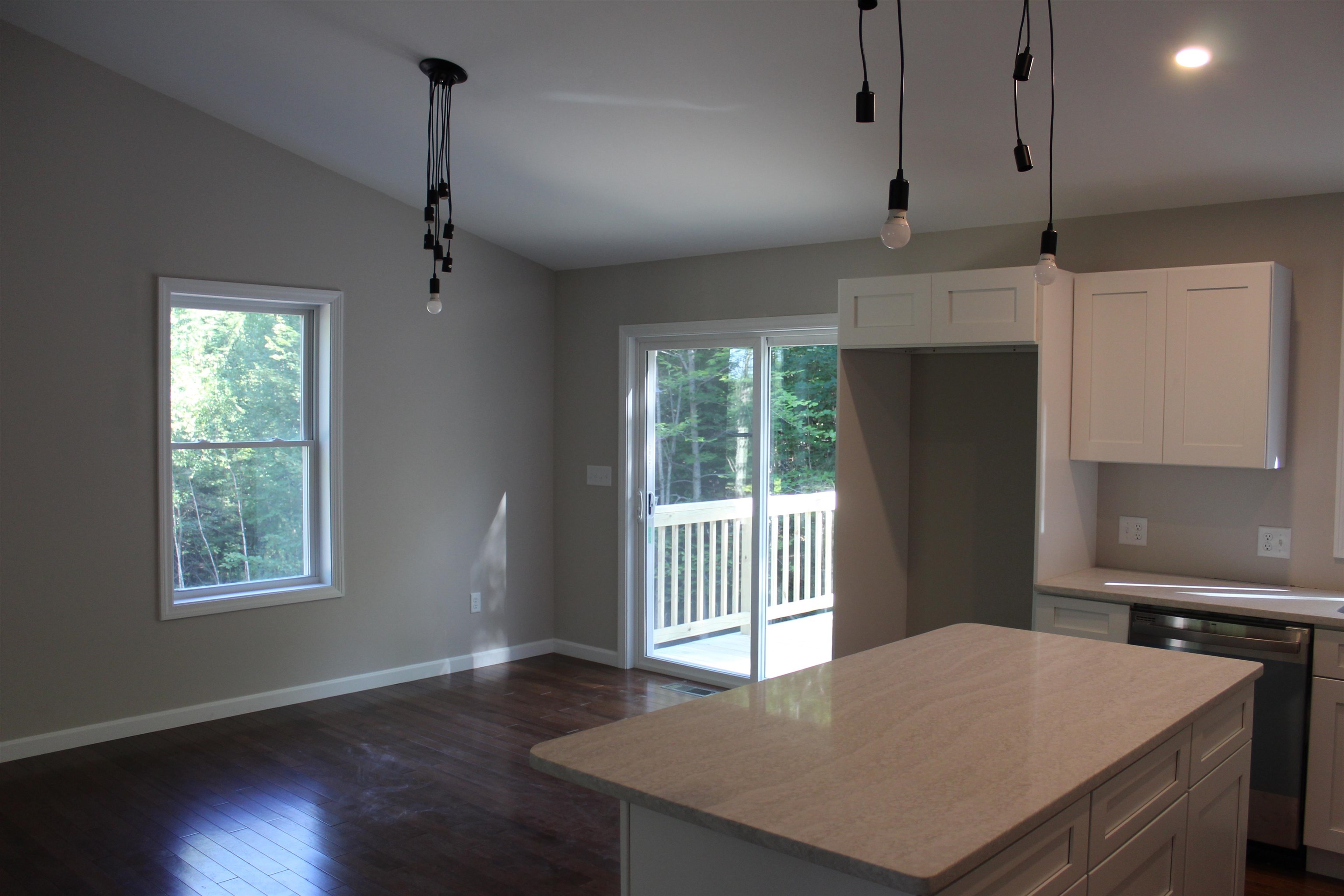 128 Lowell Street Rochester, NH 03867 - Photo 14 of 32