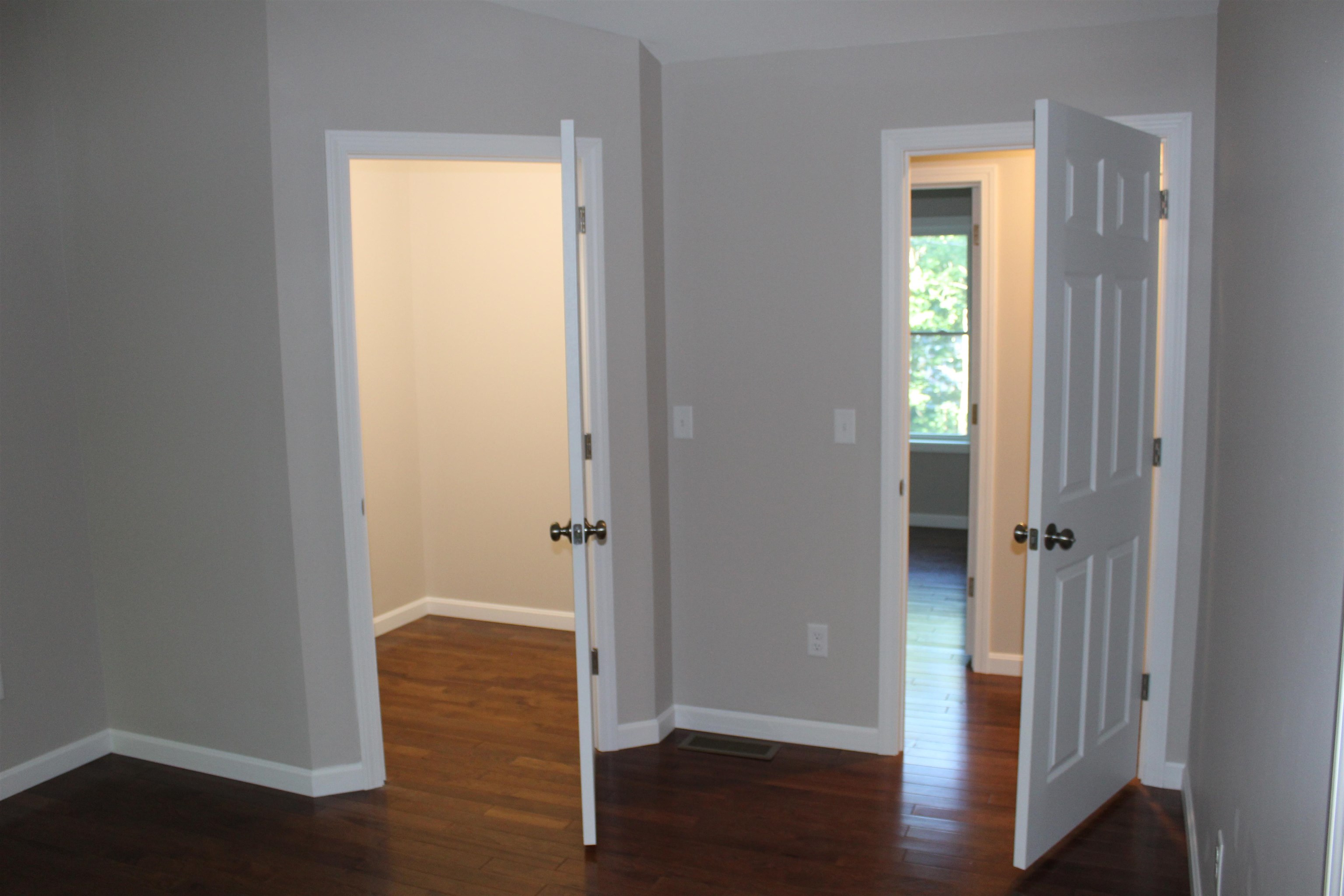 128 Lowell Street Rochester, NH 03867 - Photo 22 of 32