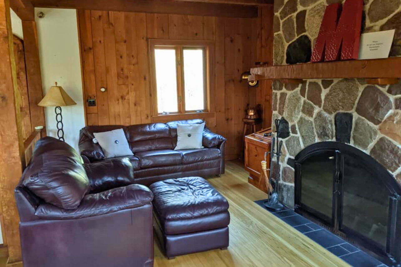 N3075 Hardscrabble Road Palmyra, WI 53156 - Photo 16 of 44 Main Level Fireplace Seating