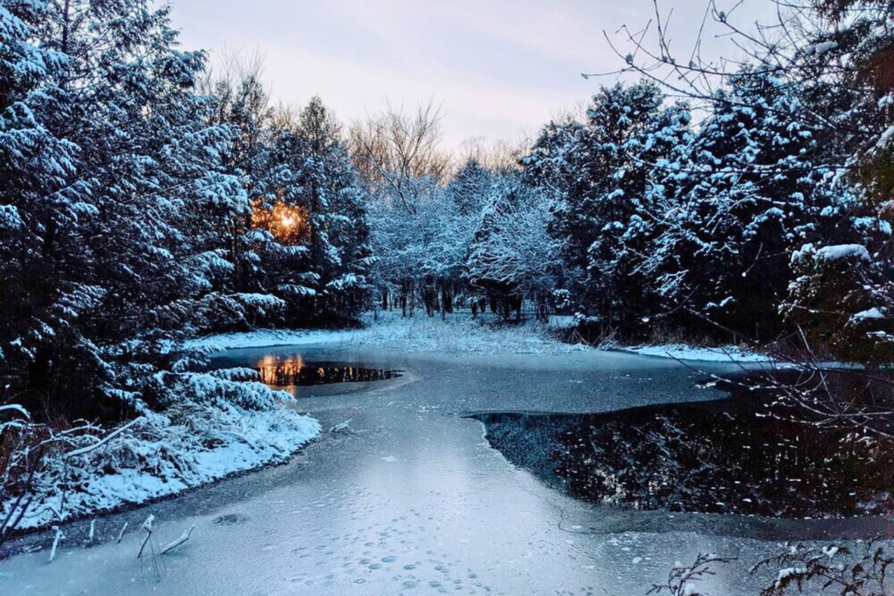 N3075 Hardscrabble Road Palmyra, WI 53156 - Photo 35 of 44 Front View in the Winter