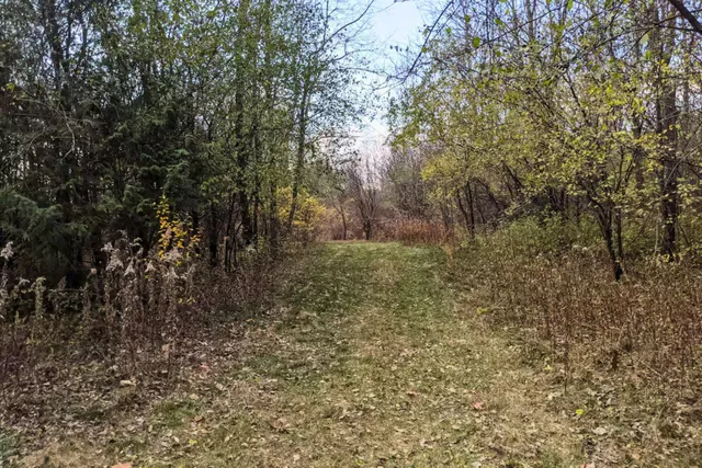 $1,900,000 | N3075 Hardscrabble Road, Palmyra, WI 53156