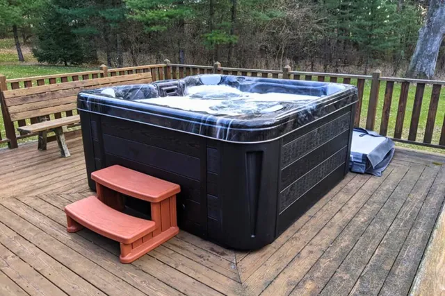 $1,900,000 | N3075 Hardscrabble Road, Palmyra, WI 53156