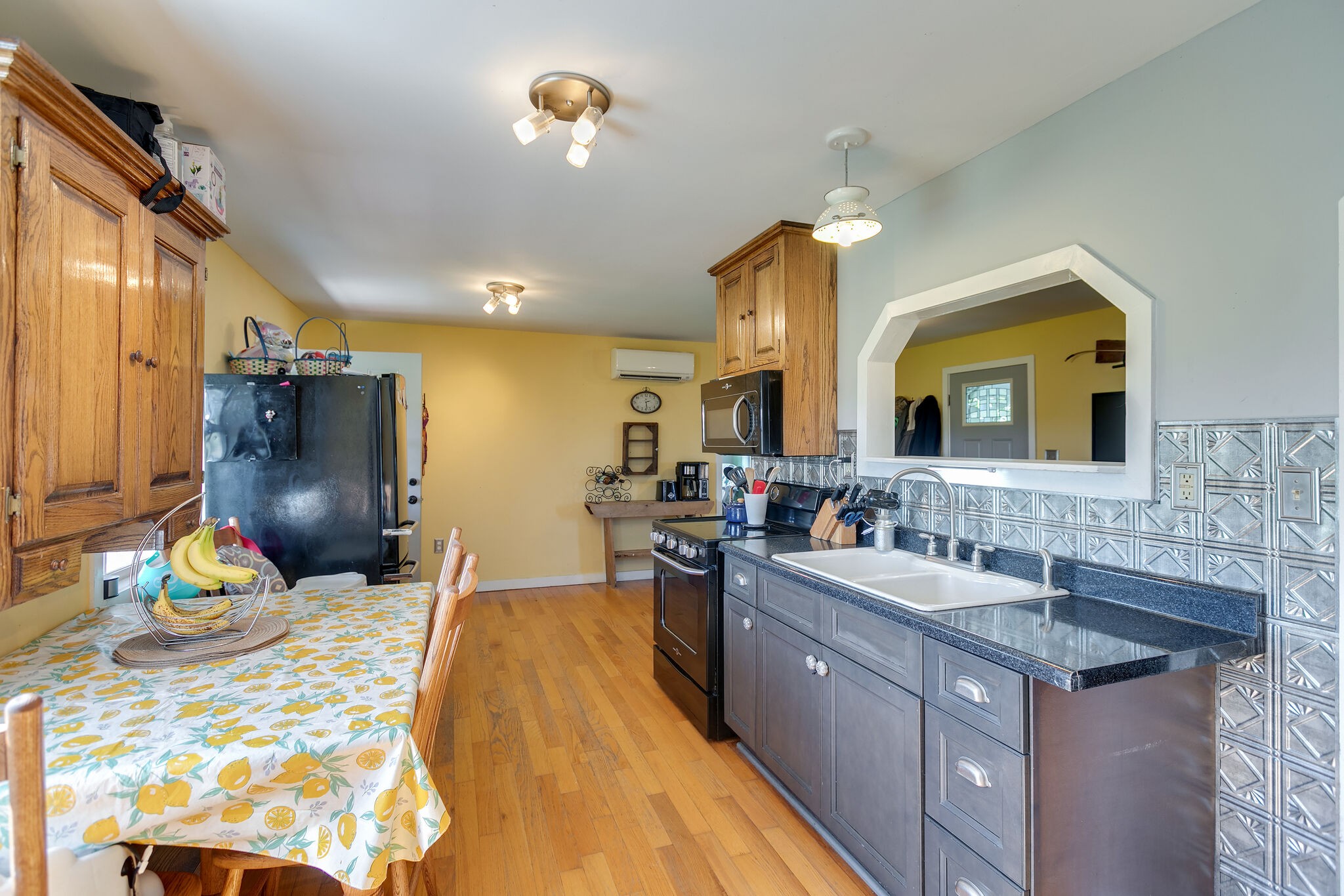 281 Jonestown Road Summertown, TN 38483 - Photo 11 of 29 Gallery Image 11