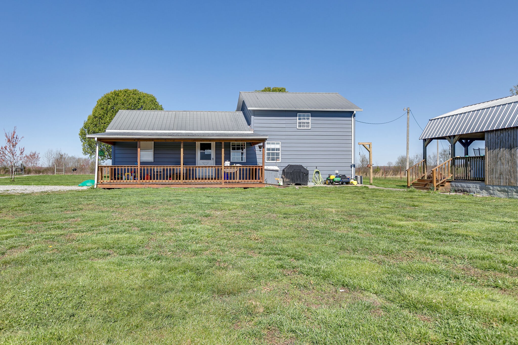281 Jonestown Road Summertown, TN 38483 - Photo 21 of 29 Gallery Image 21