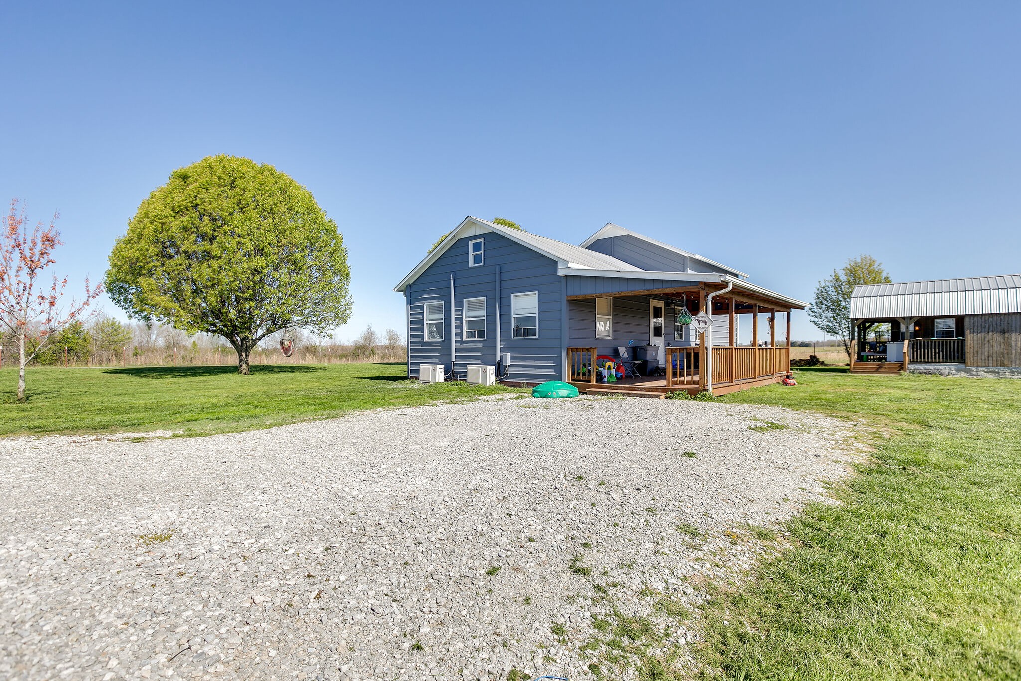 281 Jonestown Road Summertown, TN 38483 - Photo 22 of 29 Gallery Image 22