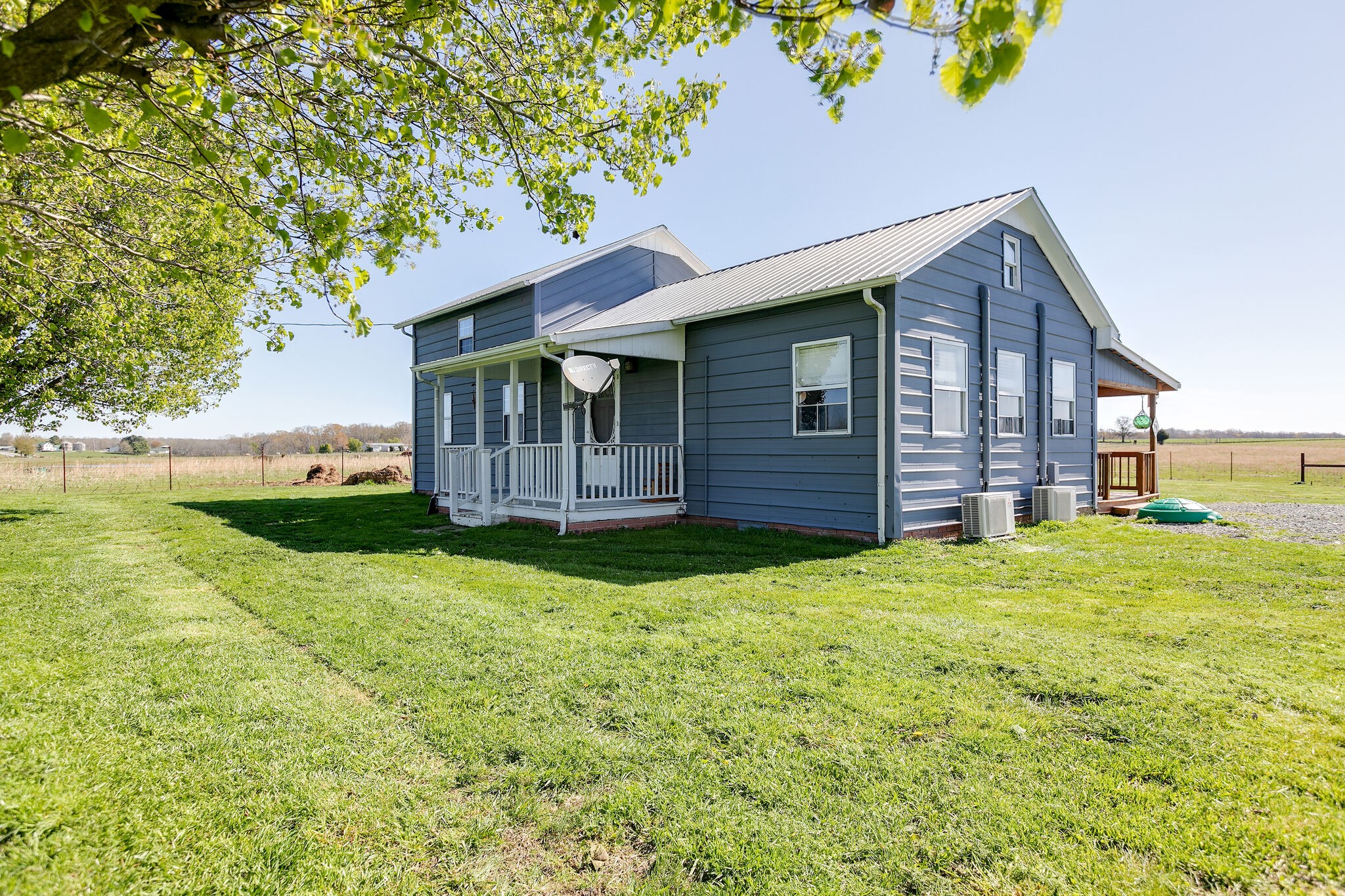 281 Jonestown Road Summertown, TN 38483 - Photo 4 of 29 Gallery Image 4
