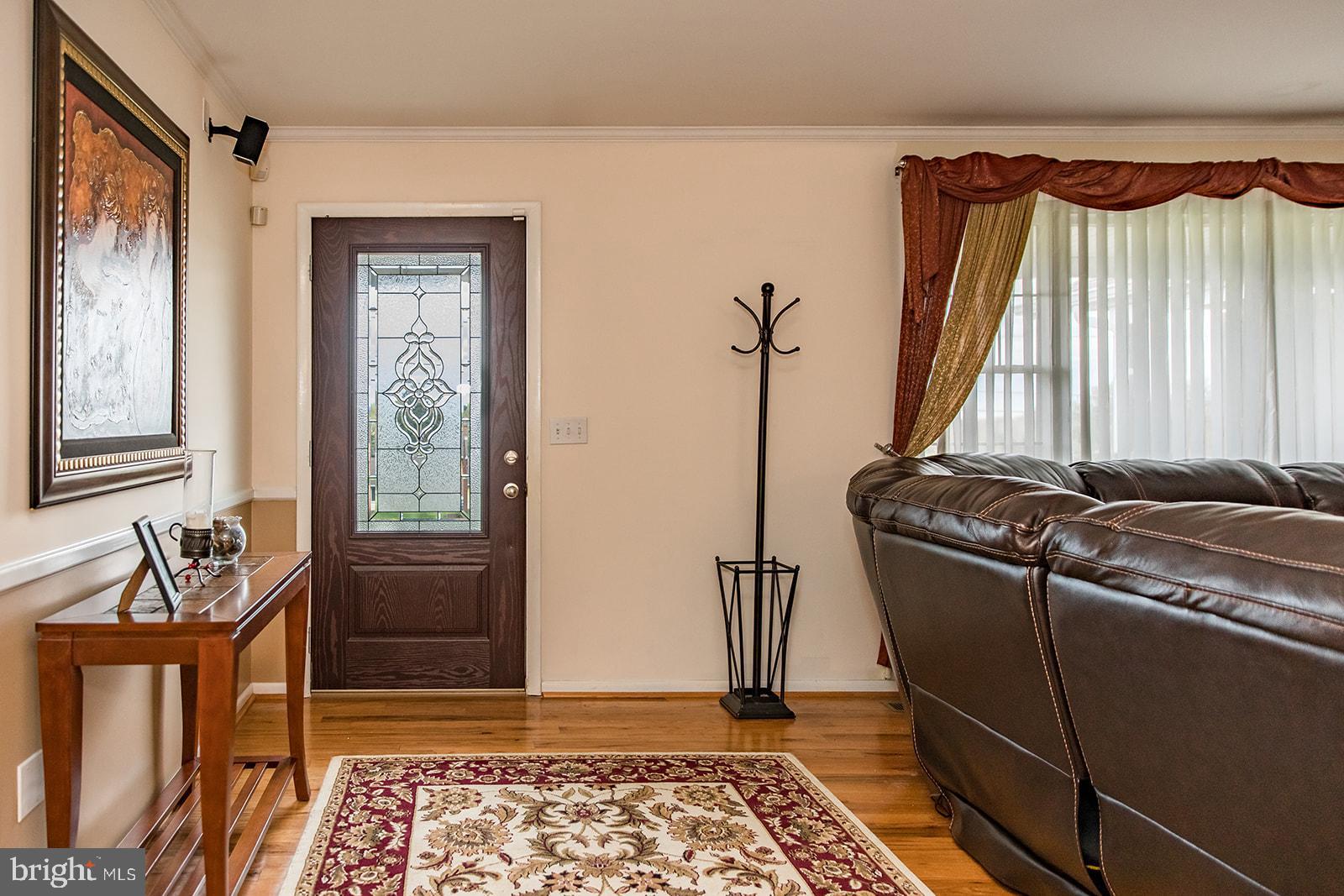 1855 Deer Park Road Finksburg, MD 21048 - Photo 11 of 26 Large foyer