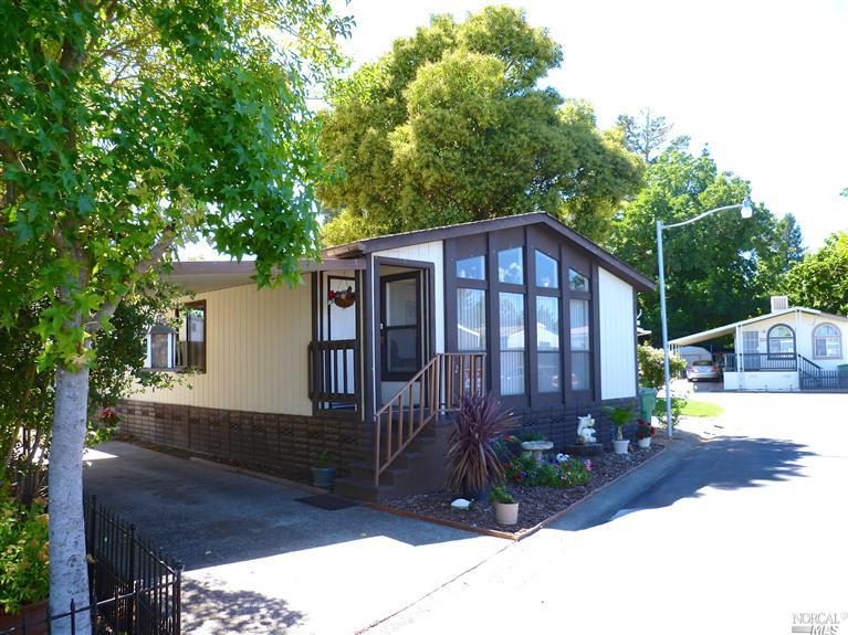 322 Toyon Way, Unit 16 Santa Rosa, CA 95403 - Photo 1 of 1 Gallery Image 1