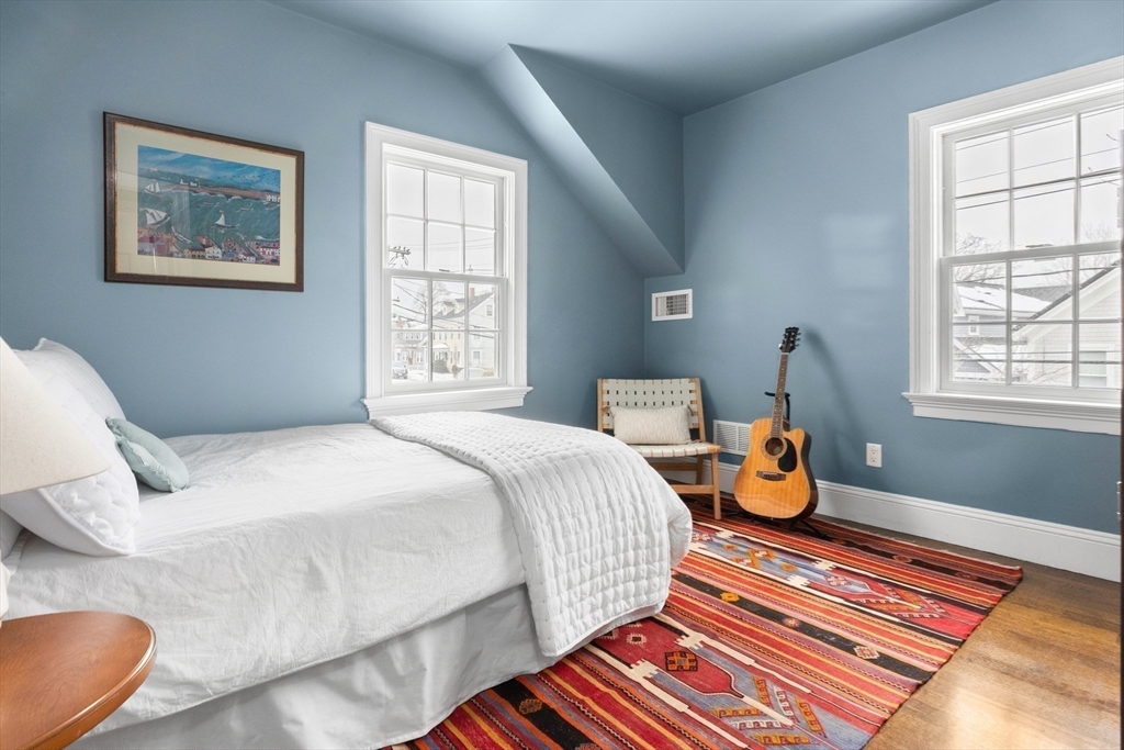 46 Gregory Street Marblehead, MA 01945 - Photo 19 of 29 Gallery Image 19