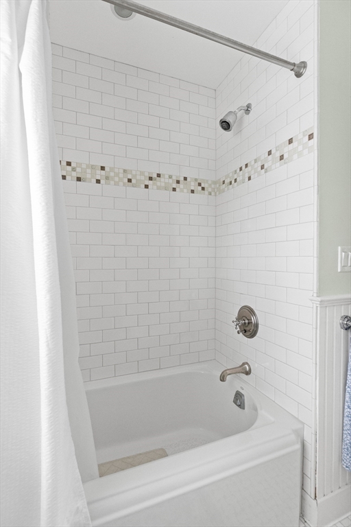 46 Gregory Street Marblehead, MA 01945 - Photo 21 of 29 Gallery Image 21
