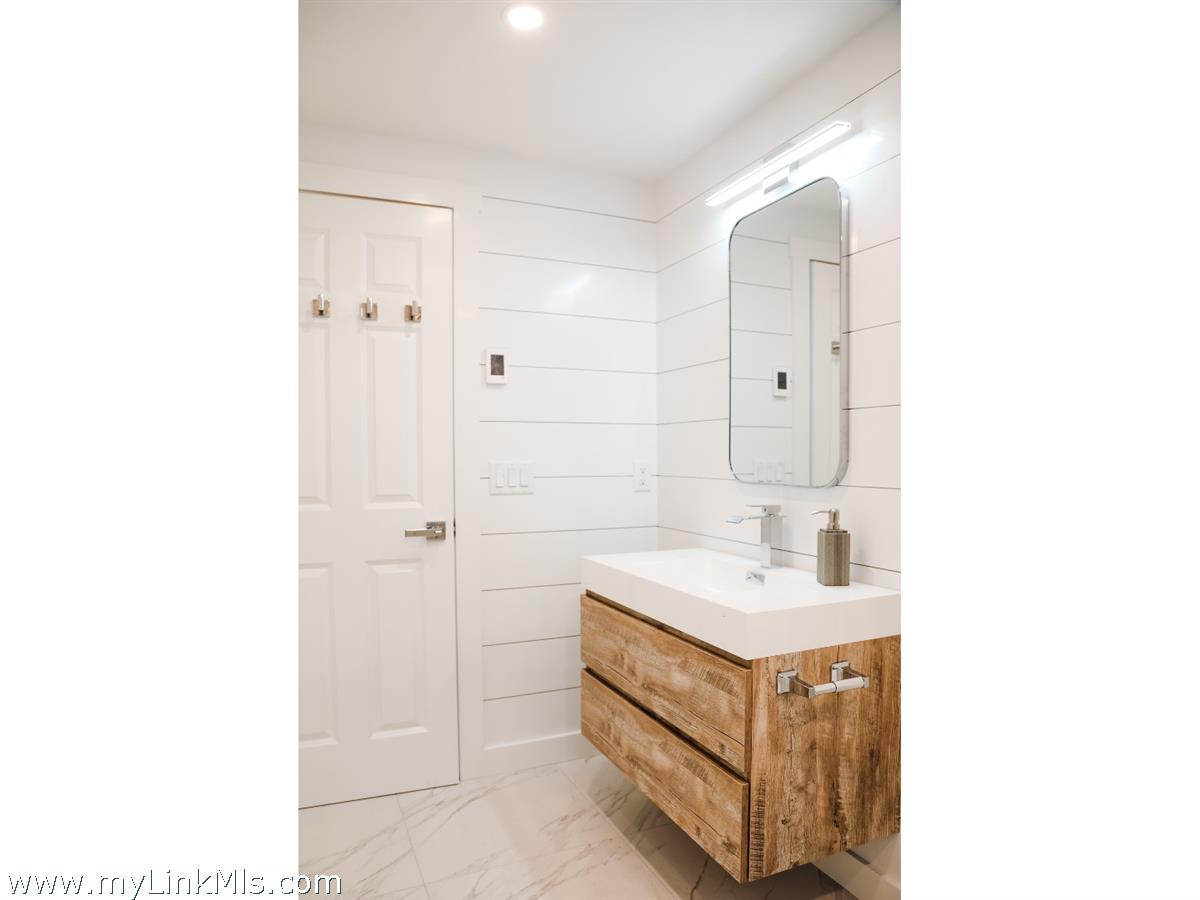 12 Appleton Road Nantucket, MA 02554 - Photo 19 of 28