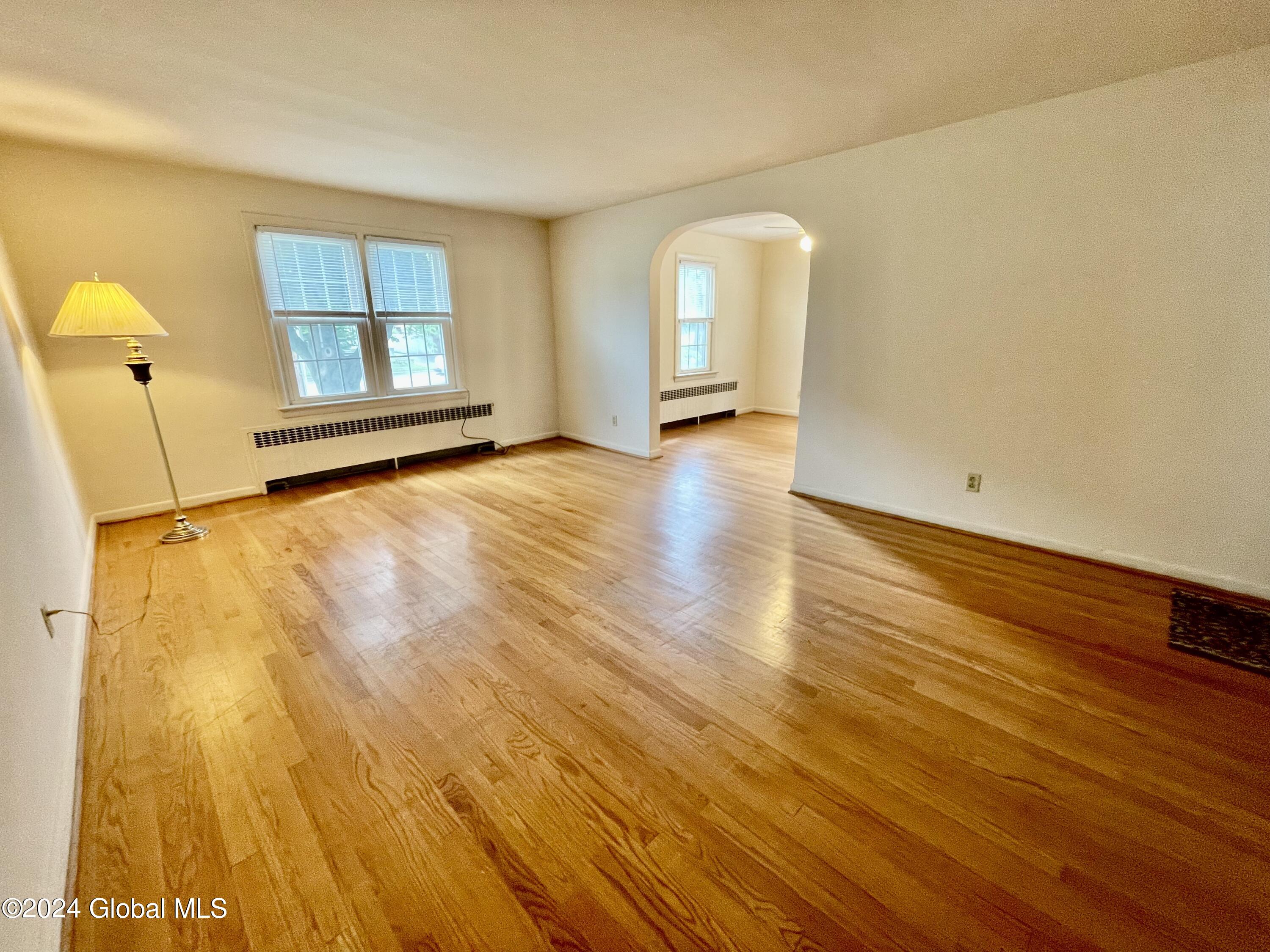 948 Washington Avenue Albany, NY 12203 - Photo 5 of 18 IMG_2275