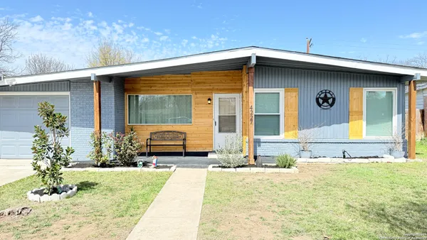 $1,650 | 4227 Eisenhauer Road, San Antonio, TX 78218