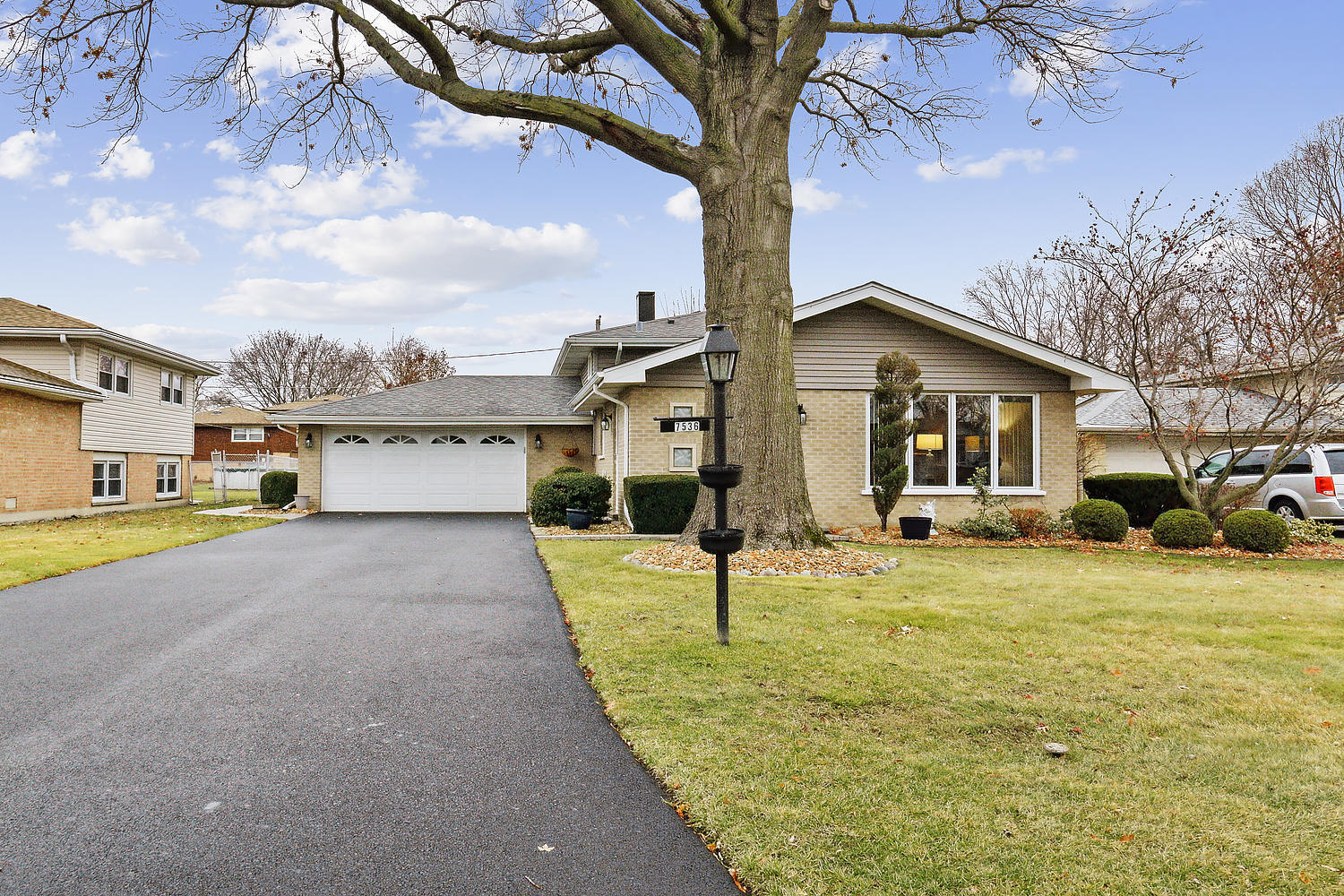 7536 Sholer Avenue Bridgeview, IL 60455 - Photo 1 of 17 Gallery Image 1
