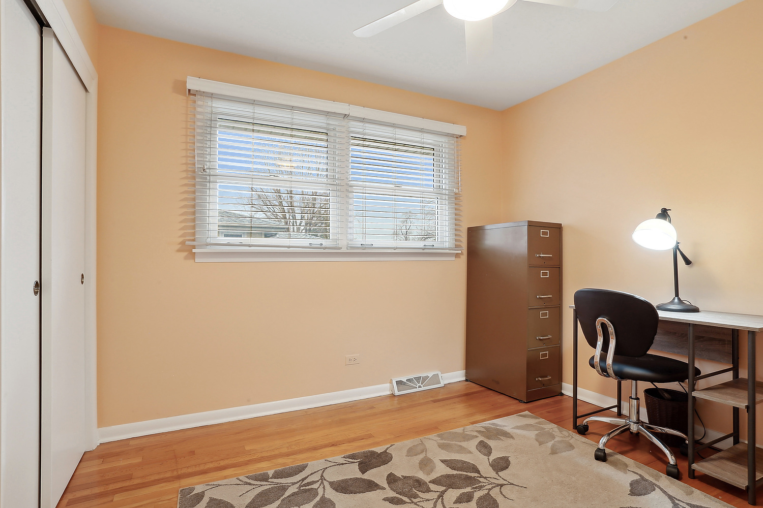 7536 Sholer Avenue Bridgeview, IL 60455 - Photo 11 of 17 Gallery Image 11