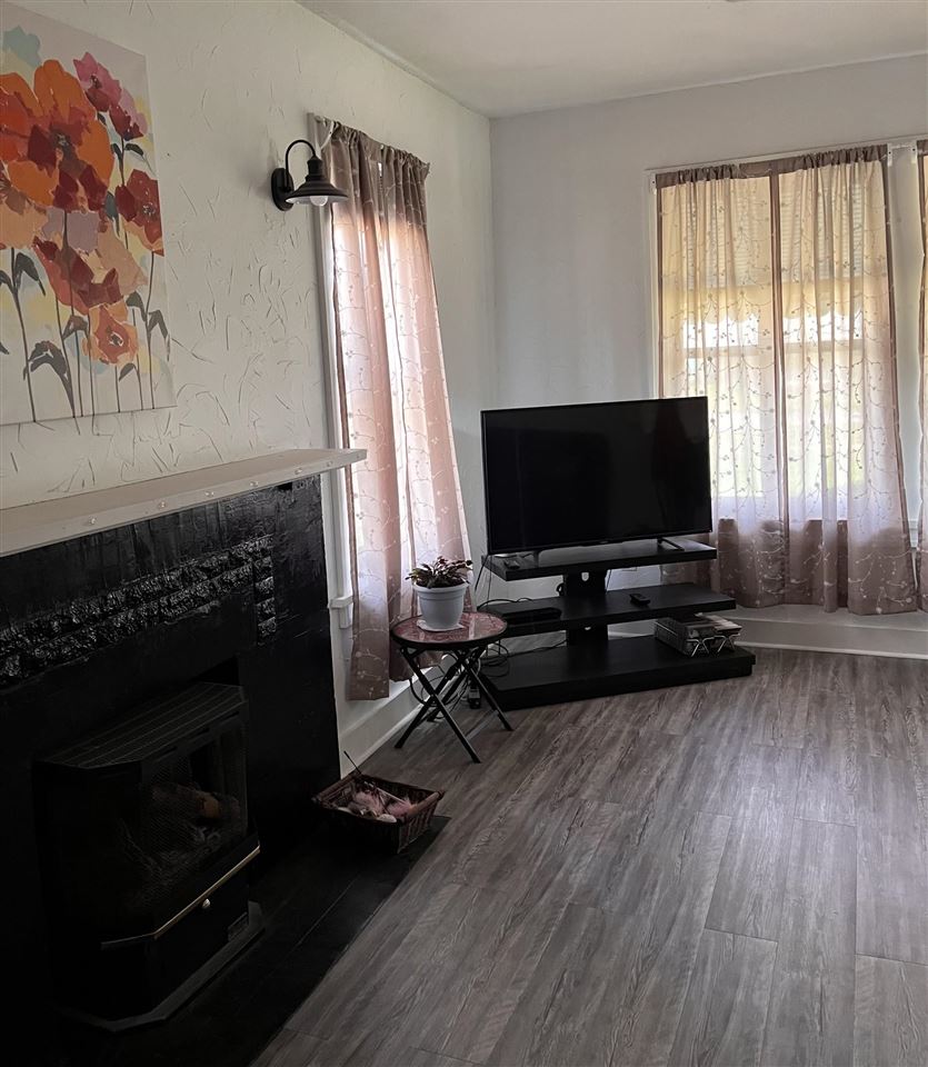 907 North 8th Street Perry, OK 73077 - Photo 3 of 11 Gallery Image 3