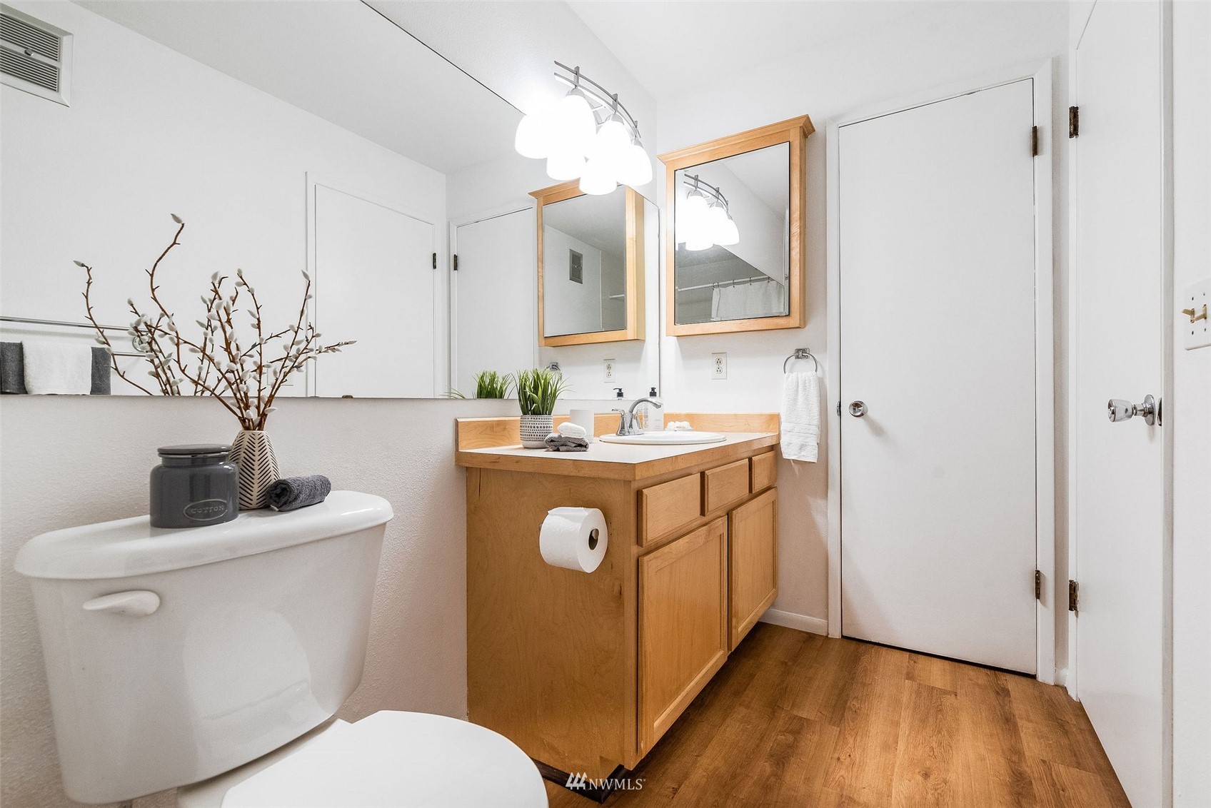 425 45th Street Southwest, Unit 306 Everett, WA 98203 - Photo 21 of 30