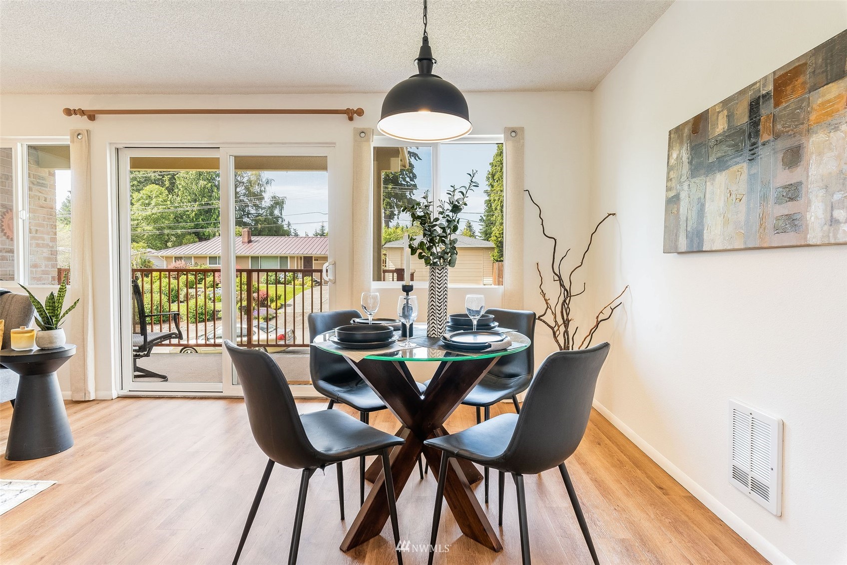425 45th Street Southwest, Unit 306 Everett, WA 98203 - Photo 10 of 30