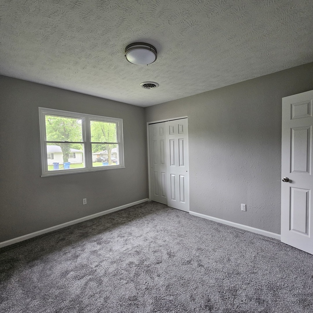 423 South 23rd Street Mount Vernon, IL 62864 - Photo 11 of 16