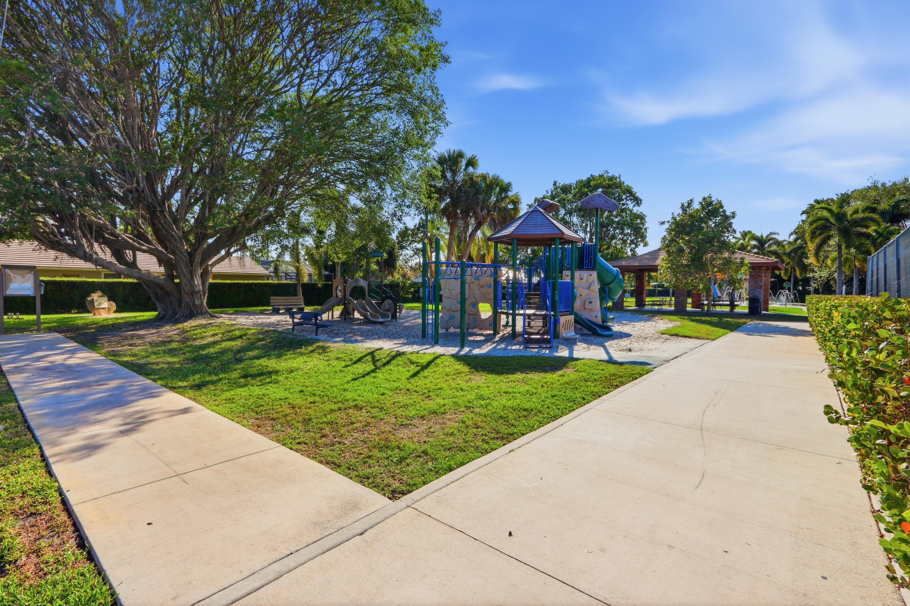 9 Atrium Circle, Unit C Atlantis, FL 33462 - Photo 37 of 54 not sure