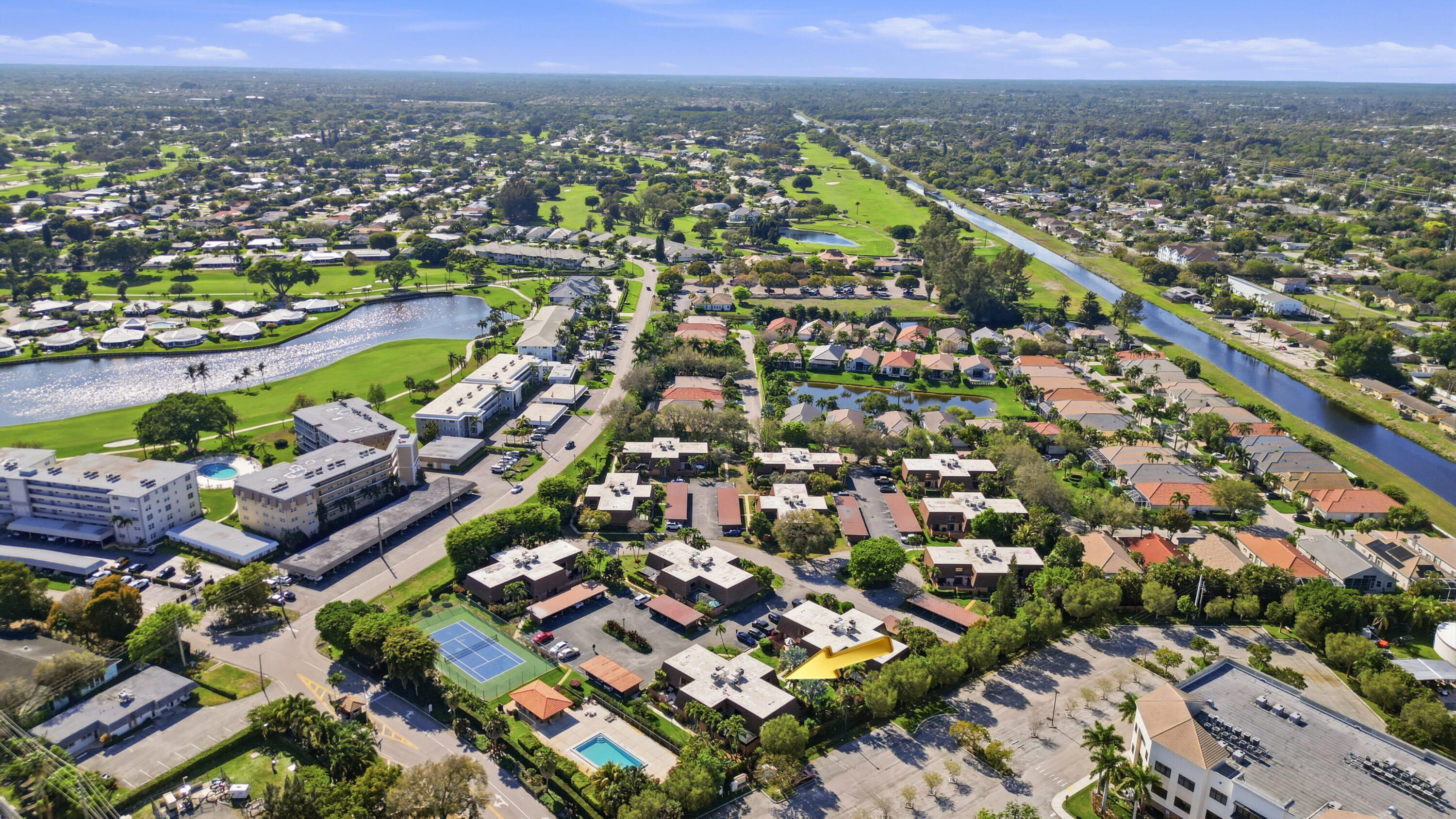 9 Atrium Circle, Unit C Atlantis, FL 33462 - Photo 51 of 54 an aerial view of city and lake