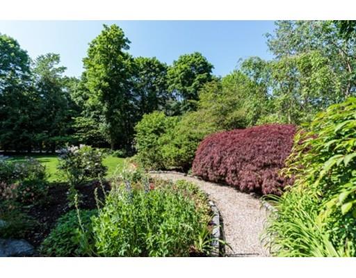 9 Livermore Road Wellesley, MA 02481 - Photo 16 of 17