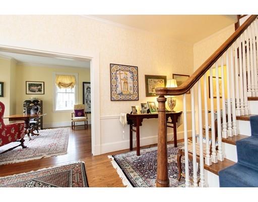 9 Livermore Road Wellesley, MA 02481 - Photo 5 of 17