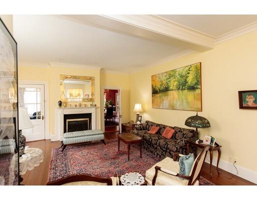 9 Livermore Road Wellesley, MA 02481 - Photo 6 of 17