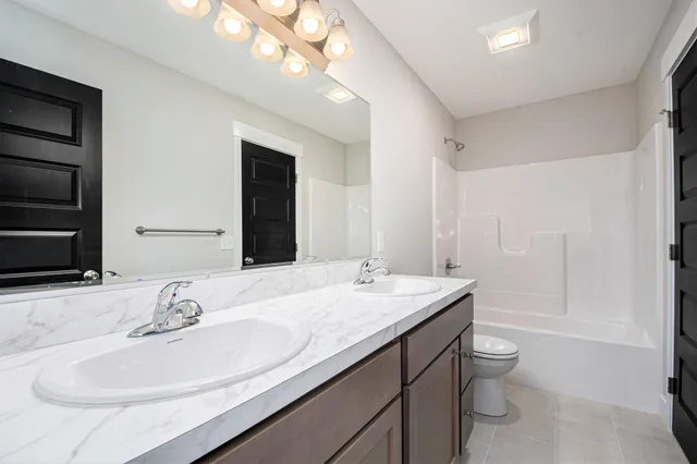 $359,900 | 7429 Traditional Court, Caledonia, MI 49316