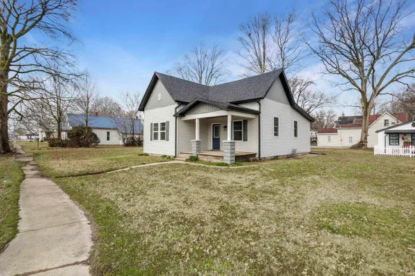 $165,000 | 407 West 4th Street, Mount Vernon, IN 47620