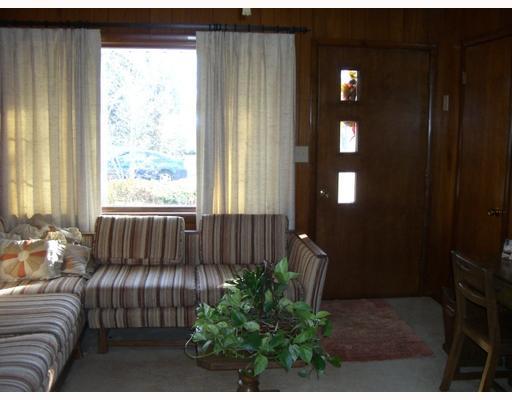 110 Donation Road Greenville, PA 16125 - Photo 14 of 15 Den/Family/Great Room.