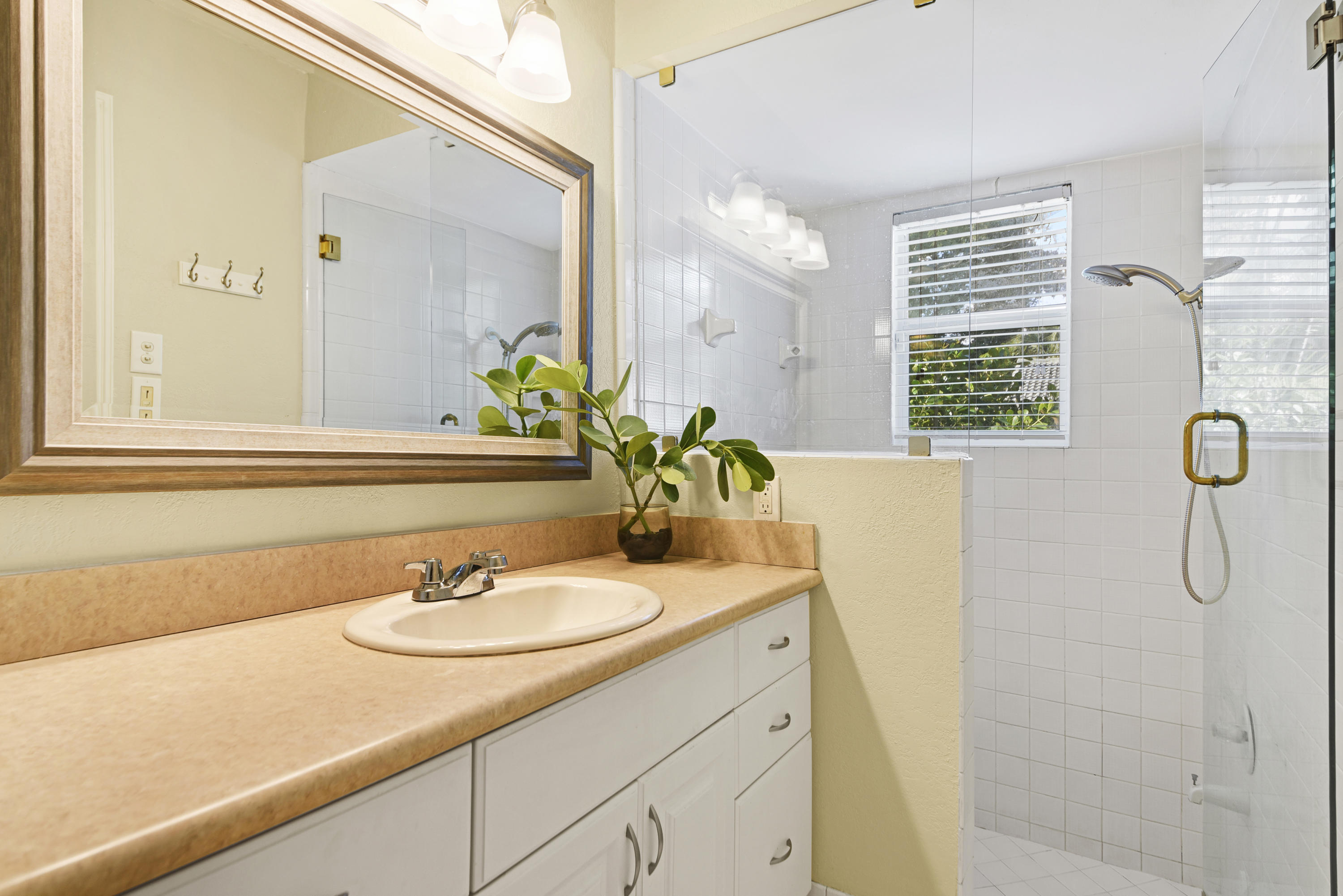 1201 Southwest 21st Street Boca Raton, FL 33486 - Photo 12 of 29 Master Bathroom