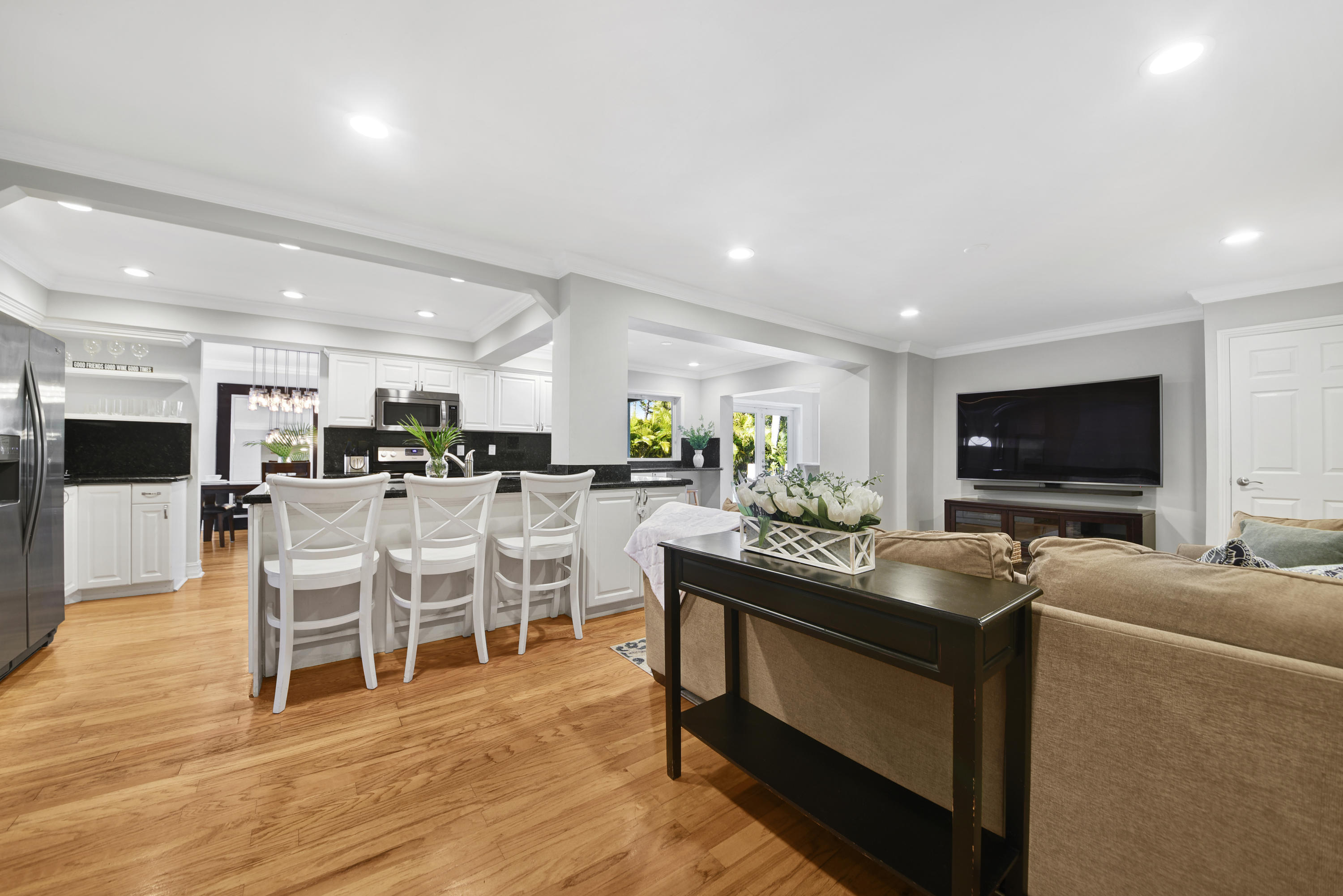 1201 Southwest 21st Street Boca Raton, FL 33486 - Photo 7 of 29 Family/Kitchen