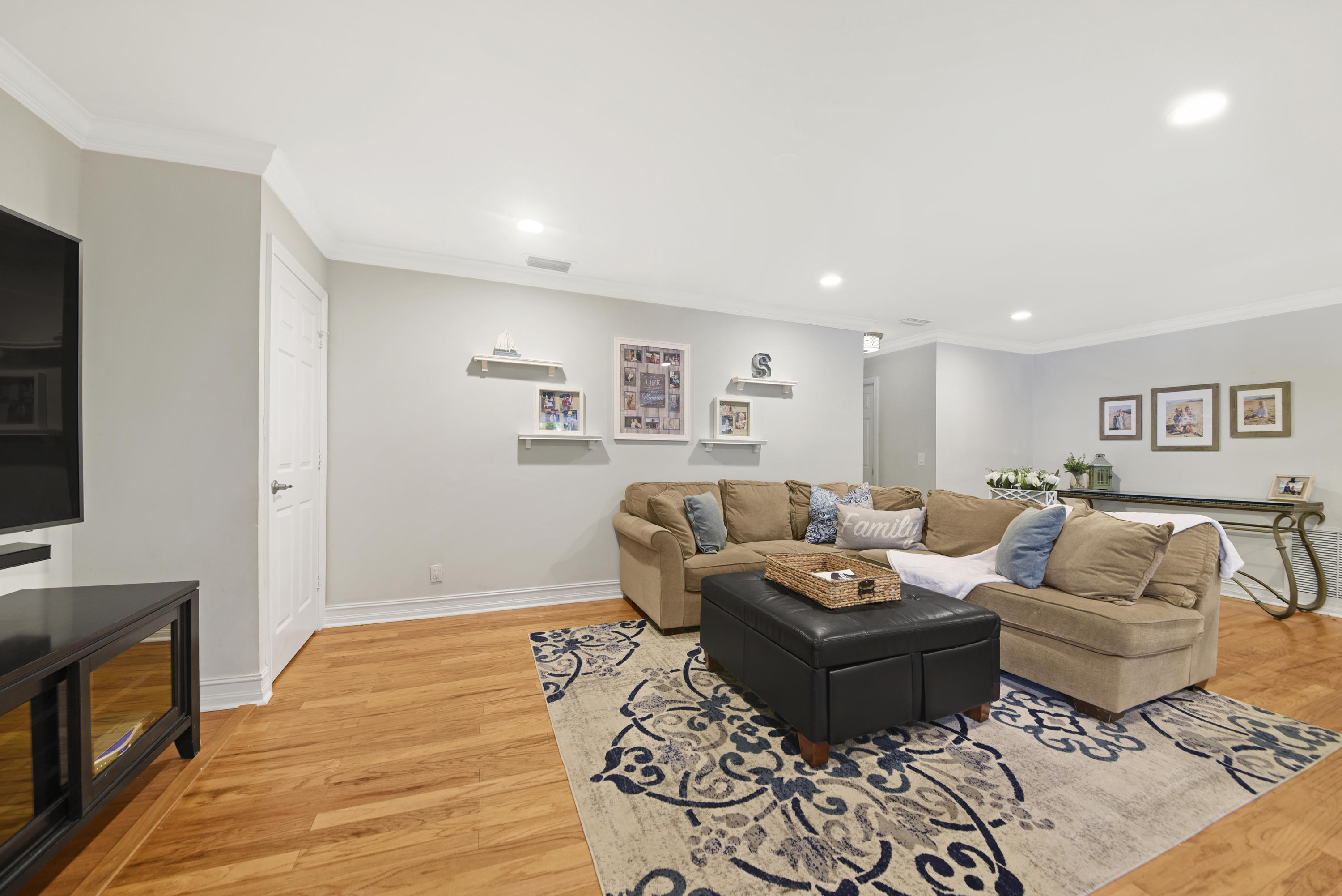 1201 Southwest 21st Street Boca Raton, FL 33486 - Photo 9 of 29 Family Room