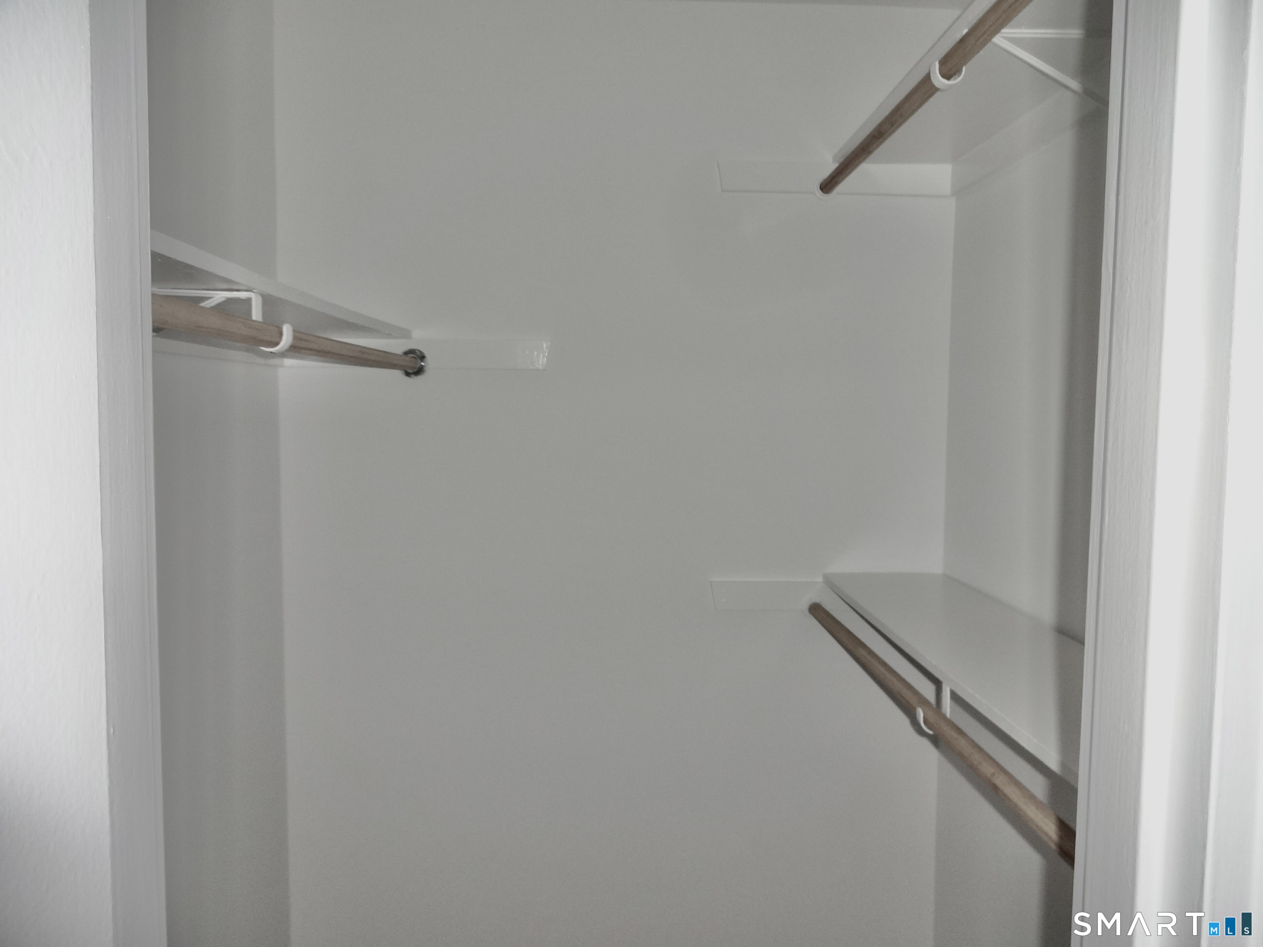 245 Unquowa Road, Unit 102 Fairfield, CT 06824 - Photo 13 of 32