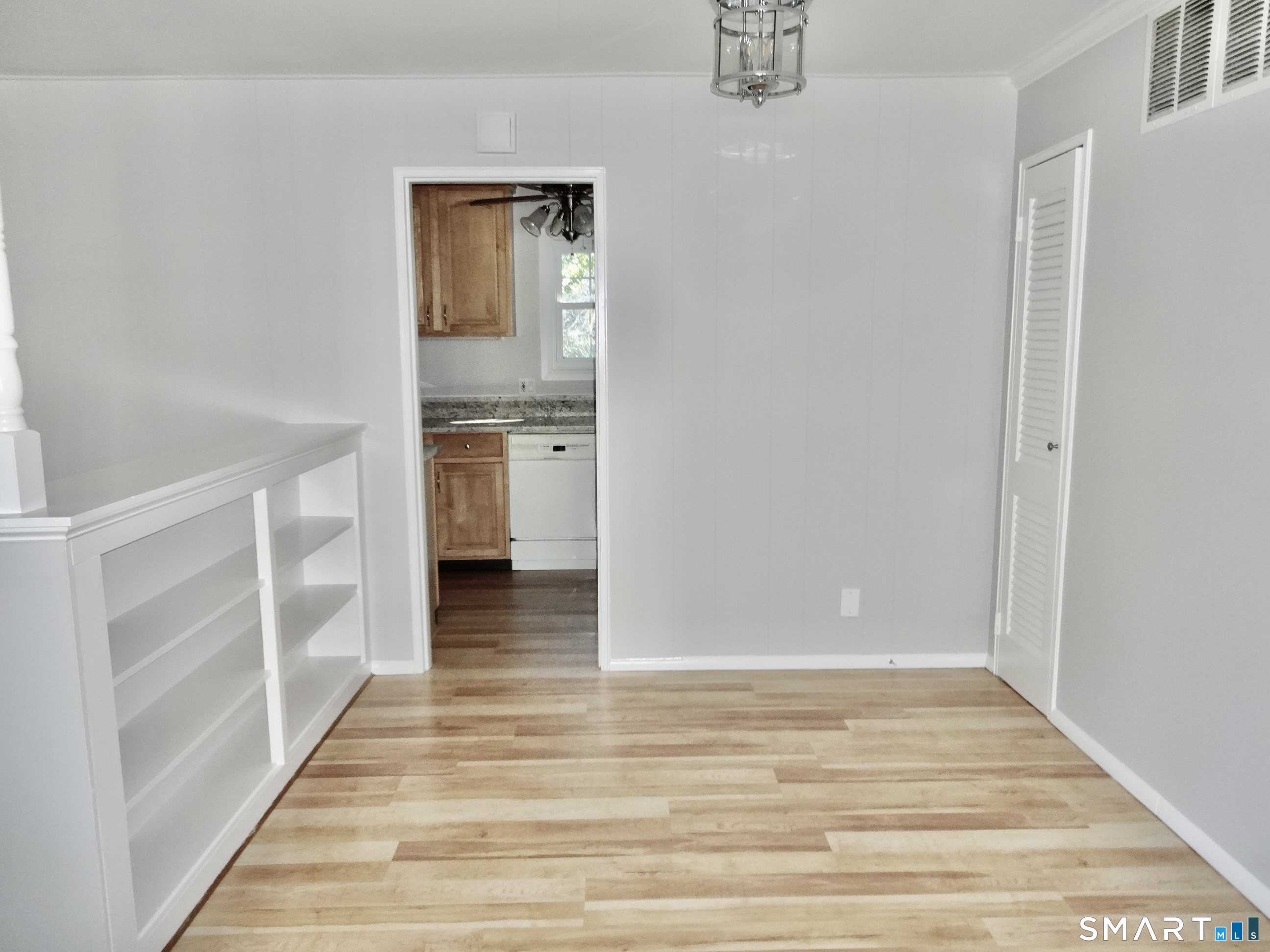 245 Unquowa Road, Unit 102 Fairfield, CT 06824 - Photo 25 of 32