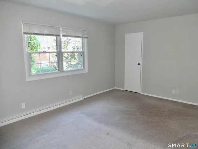 $3,300 | 245 Unquowa Road, Unit 102, Fairfield, CT 06824