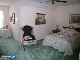 13 Raphael Road Hockessin, DE 19707 - Photo 9 of 12 Bedroom 2