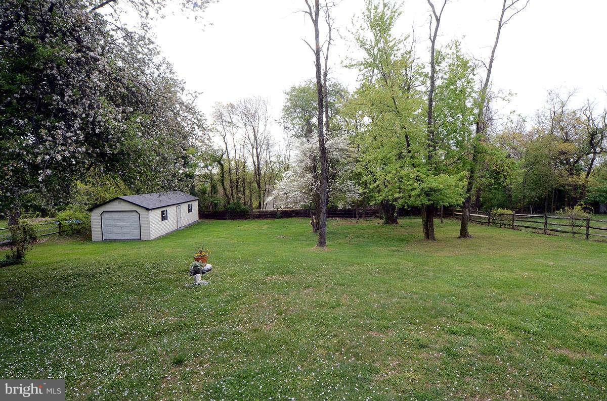 24305 Ridge Road Damascus, MD 20872 - Photo 10 of 26 View
