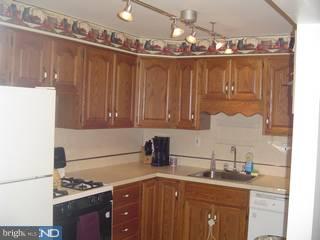 5345 Delmar Road Clifton Heights, PA 19018 - Photo 3 of 6 Gallery Image 3