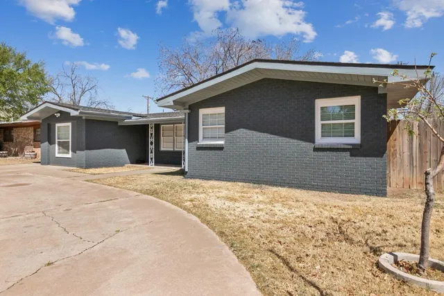 $2,635 | 4804 44th Street, Lubbock, TX 79414