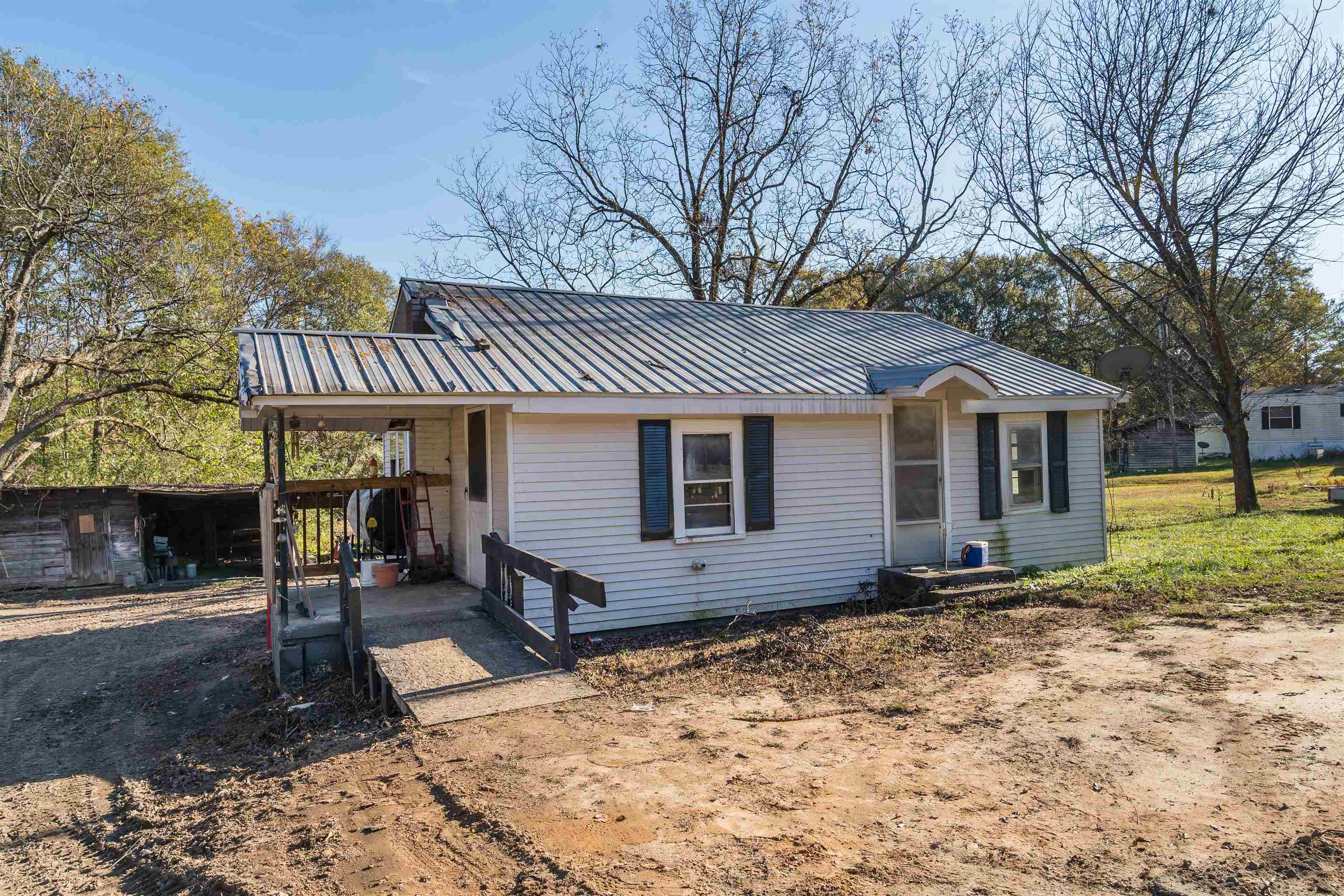 929 Allen Street Woodruff, SC 29388 - Photo 1 of 24 Gallery Image 1
