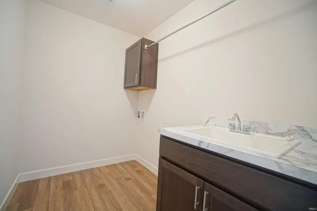 $339,900 | 430 North EASTFIELD Circle, Milford, IN 46542