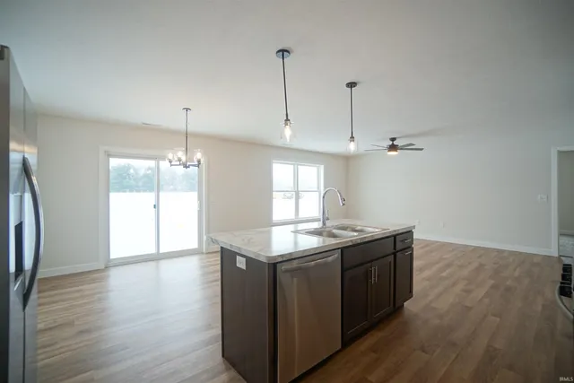 $339,900 | 430 North EASTFIELD Circle, Milford, IN 46542